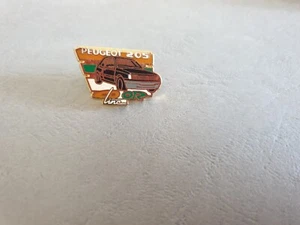 Pin's Auto / Car / Voiture - peugeot 205 color line signé Hélium - Picture 1 of 11