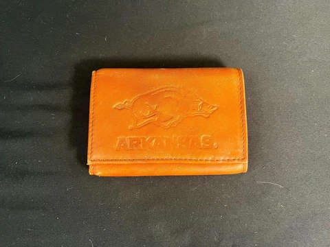 ARKANSAS RAZORBACKS Genuine Leather TriFold Wallet *NEW* Cover