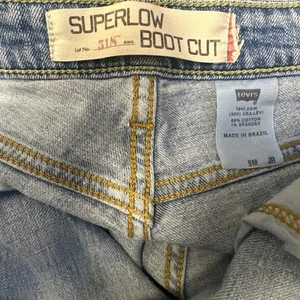 Y2K Levi's 318 Superlow Bootcut hellblau Whiskered 5 Pocket Jeans Größe 9 M EUC - Bild 1 von 12