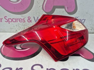 2013 FORD FOCUS MK3 NEARSIDE REAR TAIL LIGHT ASSEMBLY 10-14 - Picture 1 of 10