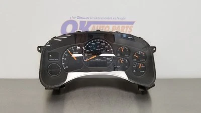 02 GMC SIERRA 1500 SLT SPEEDOMETER INSTRUMENT GAUGE CLUSTER 5.3L 15055362 - Image 1 of 4