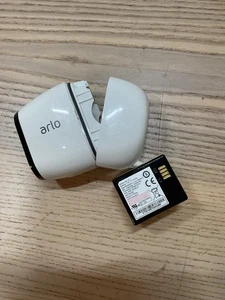 Arlo Pro 2 HD Add-on Wireless Camera Model VMC4030P Battery - Picture 1 of 14