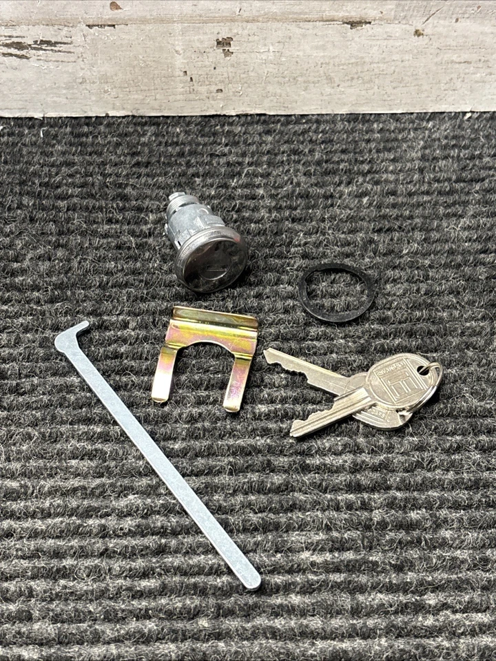 Cerradura de maletero D1425B AC Delco nueva para Chevy GM 12327690 nueva B-37 Foto 1 de 2