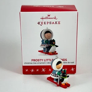 NUEVO 2016 Frosty Little Friends Miniatura Sello Ornamento - Esquí con Pingüino - Imagen 1 de 11