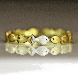 Anillo de plata de ley 925 nadando contra la corriente delicada idea de regalo para ella - Imagen 1 de 5