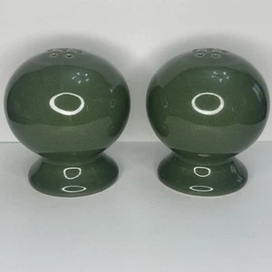 Fiesta Fiestaware Sage Ball Shaker sale e pepe - 7 fori - Foto 1 di 5