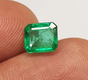 AAA+ Vivid Green Emerald Octagon Cut Certified Zambian Loose Gemstone 1.33 Carat - Picture 1 of 6