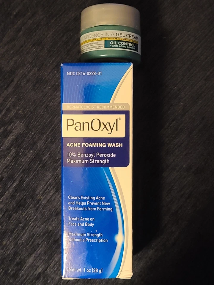 NEW PanOxyl Acne Foaming Wash 1 oz IT Confidence Gel Cream Oil Control  .237 oz - Image 1 of 1