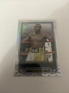 2024 Topps Chrome Boxing FLOYD MAYWEATHER JR Refractor #33 - Picture 1 of 3