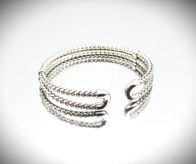 Brazalete tejido de plata de ley ROBERTO COIN la quinta temporada Foto 1 de 4