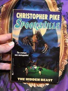 Christopher Pike Spooksville  The Hidden Beast Paperback 1996 - Picture 1 of 3