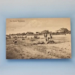 Thorpeness Postcard C1925 Suffolk The Beach Sands Seafront Bungalows - Picture 1 of 2