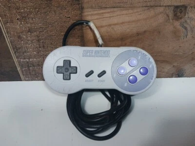 OFFICIAL SNES SUPER NINTENDO  CONTROLLER UNTESTED - Image 1 of 4