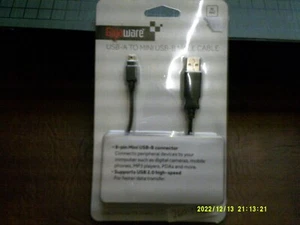 GigaWare 12" USB-A Male to micro USB-B Male Cable, PC-Mac, New in package - Picture 1 of 1