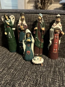 Belén Kirkland's Home tallado pintado a mano resina Navidad conjunto de 6 - Imagen 1 de 4