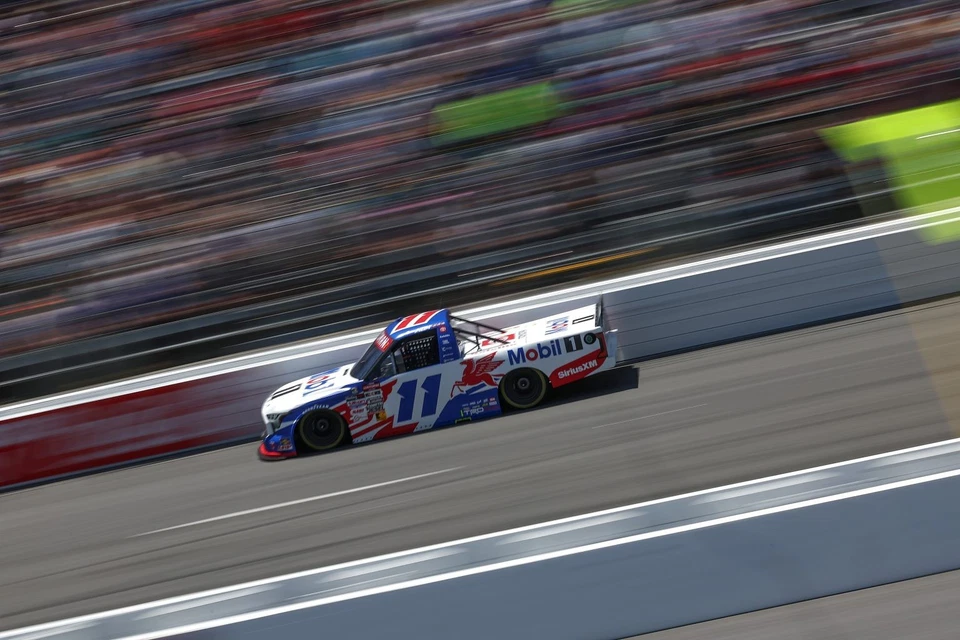 PREVENTA 2025 Corey Heim #11 Mobil 1 Toyota 1/24 Custom Diecast Foto 1 de 1