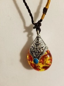 Teardrop Faux Amber Design on adjustable slipcord necklace Z1 - Picture 1 of 2