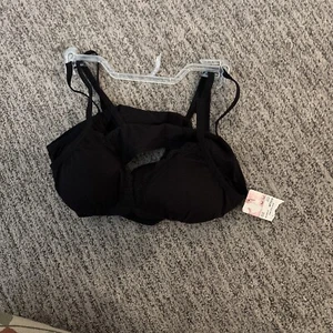 Women’s Black Medium Bra Fruit Of The Loom Wireless NWT - Picture 1 of 1