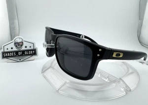 OAKLEY HOLBROOK SHAUN WHITE MATTE BLACK POLARIZED SUNGLASSES OO9102-17 RARE - Picture 1 of 11