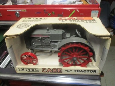 1/16 Ertl  tractor 1929 Case Model L Tractor - Image 1 of 4