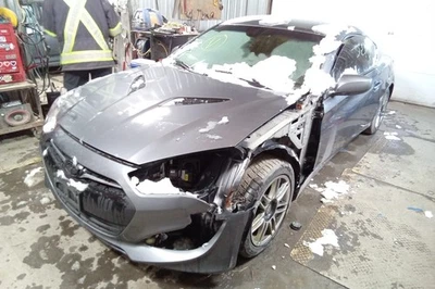 2014 Hyundai Genesis Manual Transmission OEM 76K Miles - LKQ377489408 - Image 1 of 3