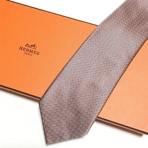 HERMES Tie 100 Silk Dusty Pink Allover - Picture 1 of 9