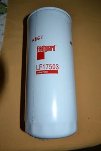 New Fleetguard LF17503 Engine Oil Filter - Factory Sealed - Free Shipping - Picture 1 of 1