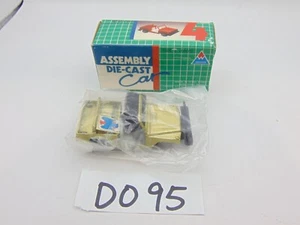 Tin Toys Kit Jeep Diecast Oro Sigillato in Scatola - Foto 1 di 6