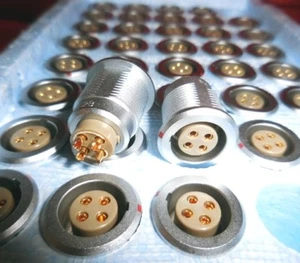 LEMO EGG.2B Chassis Mount Connector EGG.2B.304.CLL - Picture 1 of 2