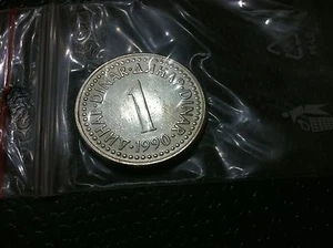 Yugoslavia Dinar, 1990- Copper- Nickel- Zinc- originally scanning coins !!! - Picture 1 of 2