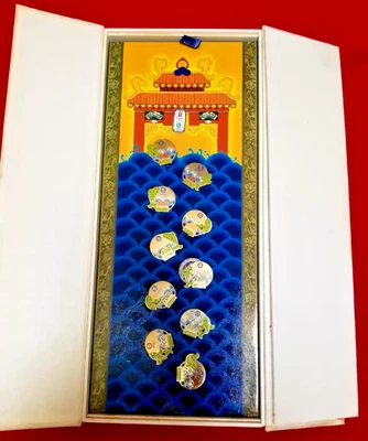 2008 Beijing Olympic Official 1000DaysToGo 'TheCarpLeapsOverTheDragonGate' Set - Image 1 of 4