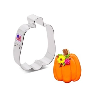TALL PUMPKIN Metal Cookie Cutter, by Ann Clark Cookie Cutters, 3.9" - Picture 1 of 1