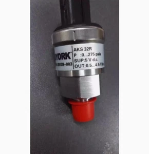 YORK 100% brand new and original  Pressure sensors - Picture 1 of 1