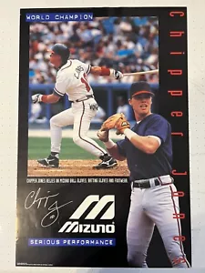 CHIPPER JONES AUTOGRAPHED 1996 “SERIOUS PERFORMANCE” MIZUNO POSTER 23” x 35” - Picture 1 of 1