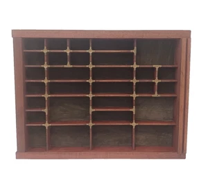 Vintage Wooden Display Case - Used - In Good Condition Curios Trinkets D28 O74 - Picture 1 of 10