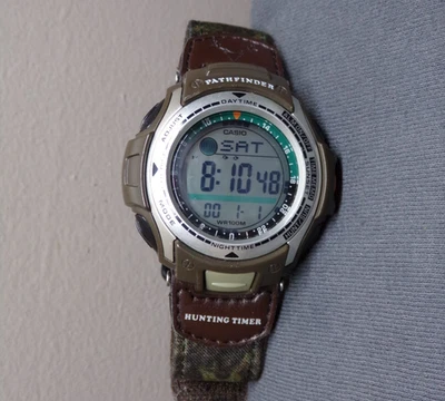 Reloj de caza digital Casio Pathfinder para hombre PAS-410B con batería nueva - c025 Foto 1 de 4