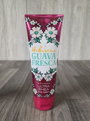BATH AND BODY WORKS HIBISCO GUAYABA FRESCA LOCIÓN CORPORAL 8 FL OZ  Foto 1 de 2