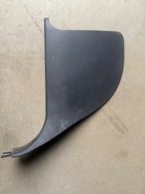 Dodge Ram LH 98-2001 panel de patada lateral del conductor GRIS estado usado Foto 1 de 4