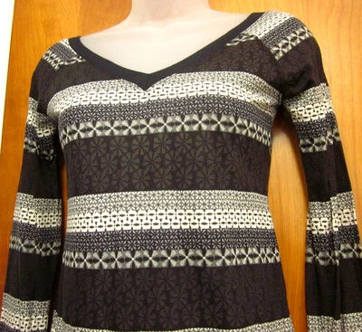 MILEY CYRUS juniors med shirt longsleeves Hannah Montana sexy stripes V-neck - Image 1 of 3