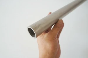 Tubo de metal de titanio grado 9 (1,22"" x 0,11"" x 40"") 3al-2,5 V tubo redondo - Imagen 1 de 3