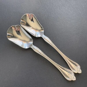 2 Oneida Boutonniere Sugar Spoon Stainless Flatware Silverware Floral Glossy - Picture 1 of 13