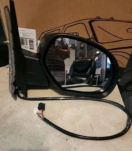 Right Side Power Heated Mirror for 2007-2013 Chevy Silverado open box - Picture 1 of 5