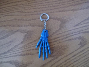 Vintage Halloween SKELETON HAND Keychain Creepy Spooky Monster Key Ring - Picture 1 of 4