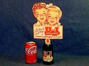 VINTAGE U and I LEMON-LIME SODA BOTTLE AND BOTTLE TOPPER SIGN~FREELAND PA. - Picture 1 of 7