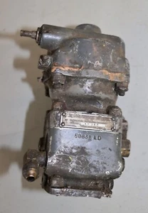 Broken Woodward Prop Governor, PN 50838 AD - $25.00 - Picture 1 of 8