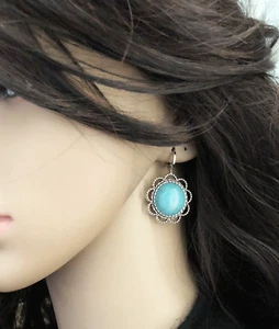 Simple, classic antique silver blue turquoise flower earring, made in USA - Picture 1 of 1