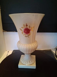 Jarrón pedestal vintage Lenox Rhodora hojas de oro rosa rosa. Hermoso - Imagen 1 de 12