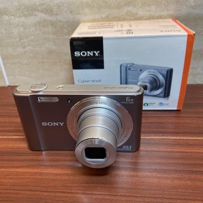 Sony Cyber-shot DSC-W810 Silver 20MP 6x Zoom Compact Digital Camera Japan - Image 1 of 4