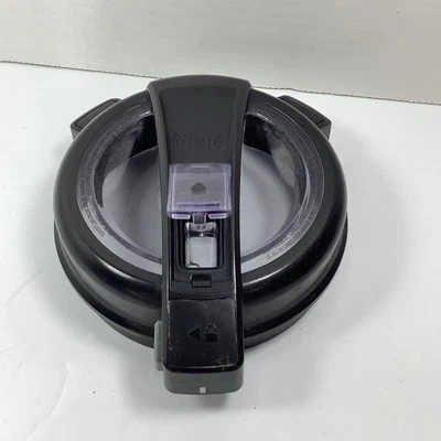 Ninja Blender 4” Locking Twist Off Lid Fits On 3 Cup Pitcher Base AMZ012BL - Image 1 of 3