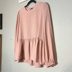 Blusa Pomander Place Tuckernuck Carlota Peplum Rosa Talla Mediana - Imagen 1 de 10